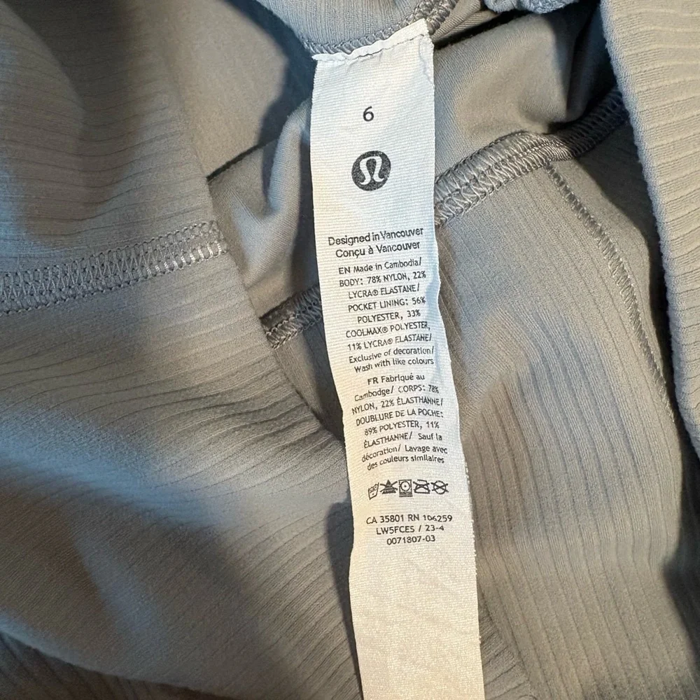 Lululemon Align Leggings - Picture 5 of 5